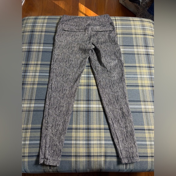 Athleta Delancey Textured Moto Tights, size Small Black & White Speckled - Picture 7 of 11